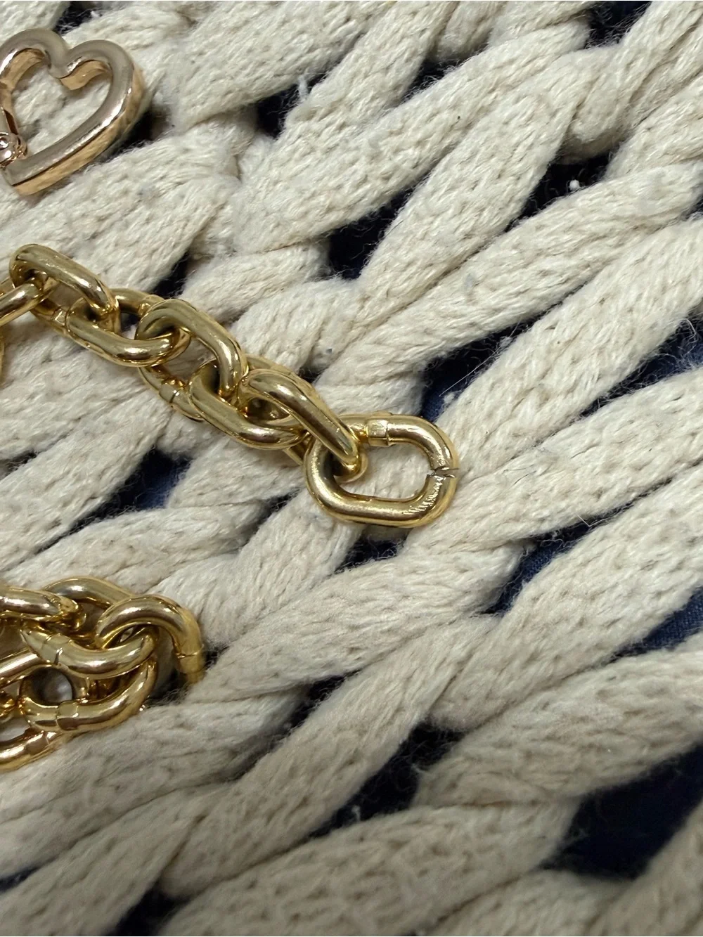 Louis Vuitton pochette accessories chain